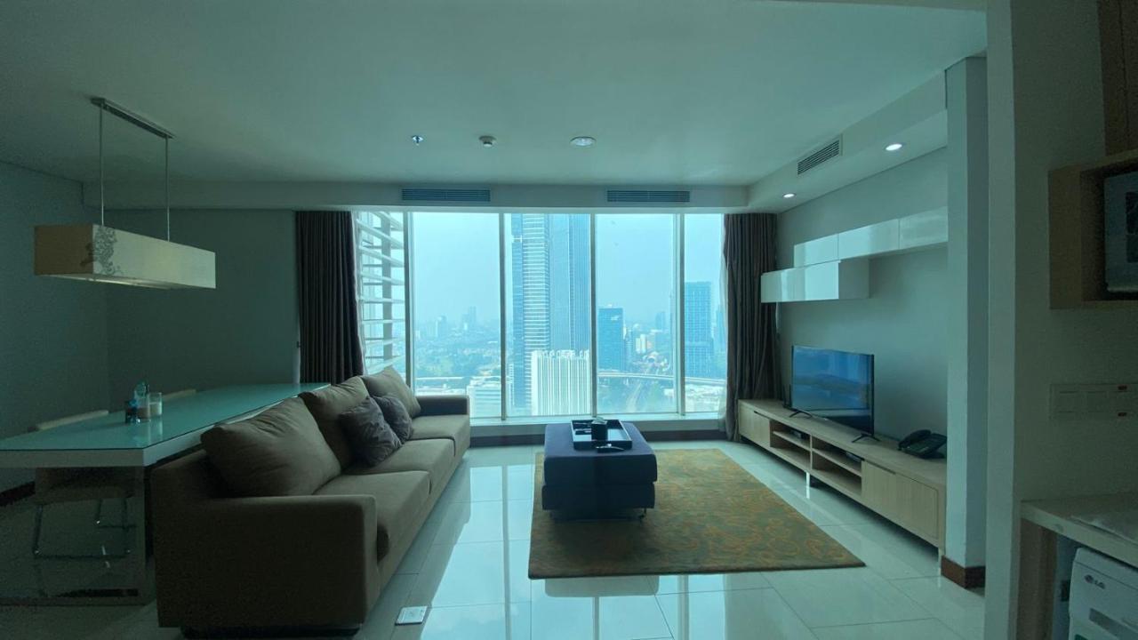 The H Tower Rasuna Suites Kuningan Jakarta By Villaloka Экстерьер фото